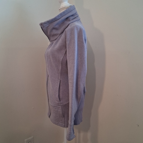 Lululemon Radiant Jacket II Heathered Purple Quartz (First Release) Size 8 - Picture 7 of 12